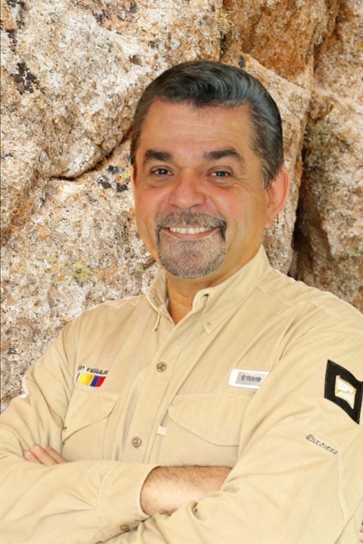 Ernesto Yturralde, Team Building El Salvador